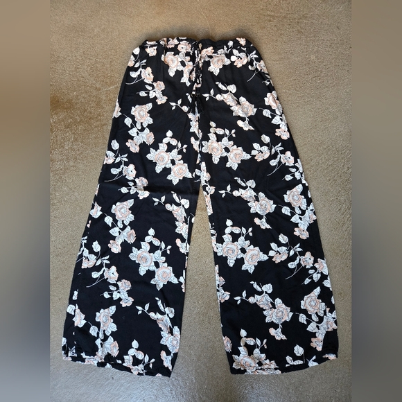 Angie Pants - Angie Black and Cream Floral Pants